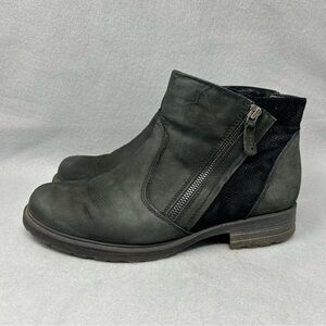 Earth Jordan Double Side Zip Ankle Burnished Suede Leather Black Boots Sz 10D.